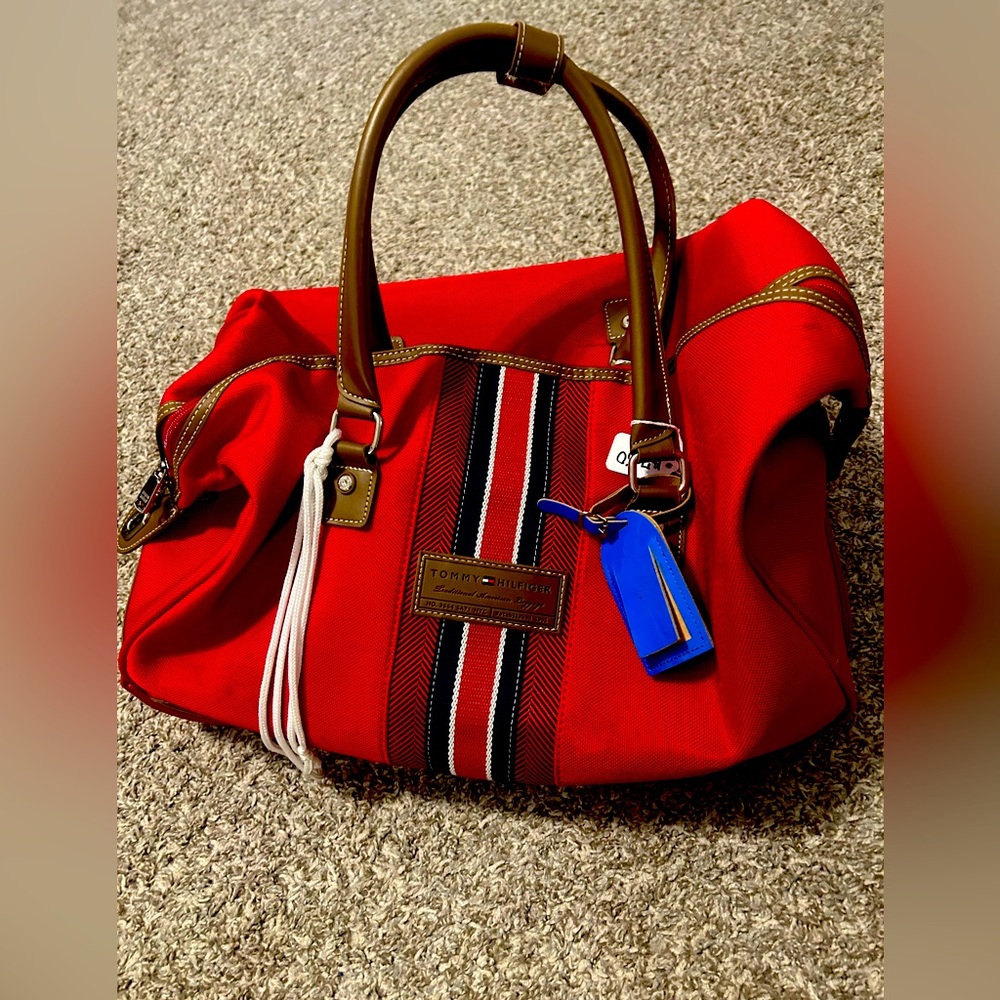 Tommy Hilfiger Santa Monica soft side wheeled city bag